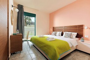 Bella Vista Hotel by Checkin