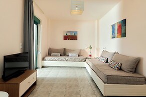 Bella Vista Hotel by Checkin