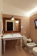 Nora Club Hotel