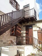 Romios Holiday Apartments
