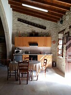 Romios Holiday Apartments