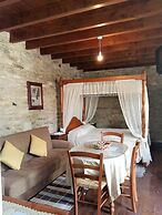 Romios Holiday Apartments