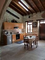 Romios Holiday Apartments