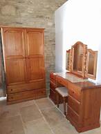 Romios Holiday Apartments