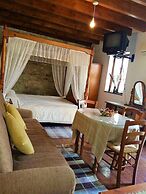 Romios Holiday Apartments