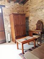 Romios Holiday Apartments