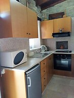 Romios Holiday Apartments