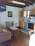 Romios Holiday Apartments