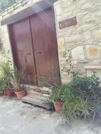 Romios Holiday Apartments