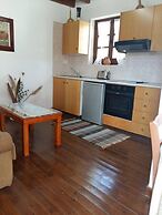 Romios Holiday Apartments