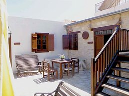 Romios Holiday Apartments