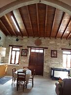 Romios Holiday Apartments