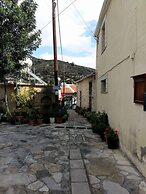Romios Holiday Apartments