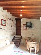 Romios Holiday Apartments