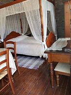 Romios Holiday Apartments