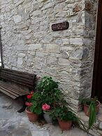 Romios Holiday Apartments