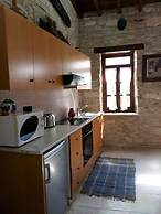 Romios Holiday Apartments