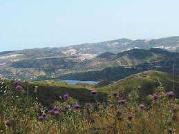 Romios Holiday Apartments