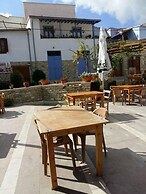 Romios Holiday Apartments