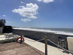 SUITEBEACH b&b and resort