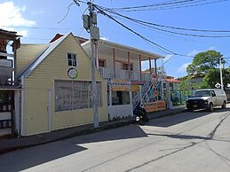 Posada Nativa Lizard House