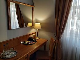 Hotel Stare Miasto Old Town