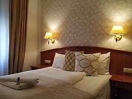 Hotel Stare Miasto Old Town