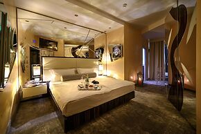 Hotel Corona