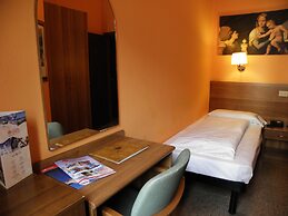 Hotel Corona