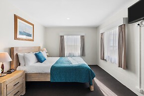 Bay View Villas