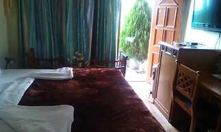 Hotel Snow King Retreat