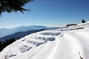 Snow King Retreat - The Heaven