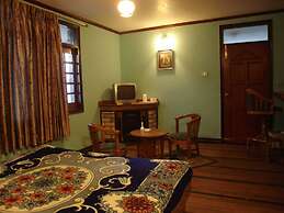 Hotel Snow King Retreat