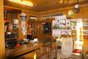 Hotel Snow King Retreat