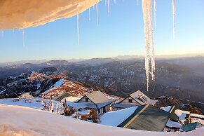 Snow King Retreat - The Heaven