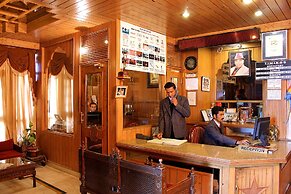 Hotel Snow King Retreat