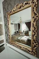 Royal Grand Hotel