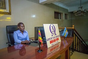 Holiday Express Hotel