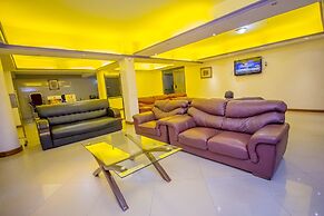 Holiday Express Hotel