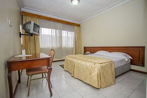 Holiday Express Hotel