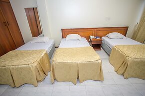 Holiday Express Hotel