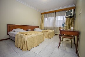 Holiday Express Hotel