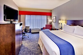 Holiday Inn Express & Suites Oak Ridge, an IHG Hotel