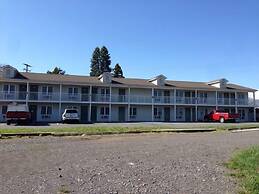 All Suites Inn Budget Host