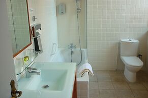 Appart Hôtel Charles Sander