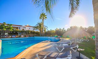 Captain Karas Holiday Apartments