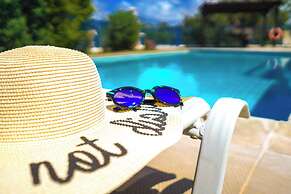 Azzurro Luxury Holiday Villas