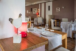 Logis Hotels la Magnanerie, Côté Bistro