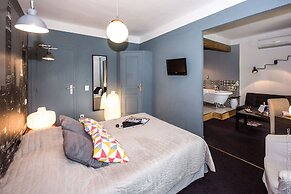 Logis Hotels la Magnanerie, Côté Bistro