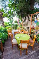 Fitos Inn Guest House